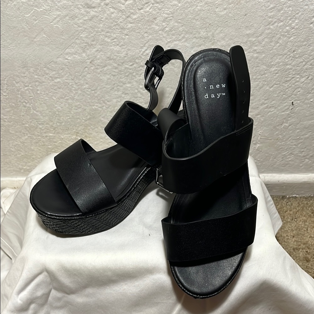 A New Day Black Chunky Platform Sandals with Slingback - Picture 2 of 5